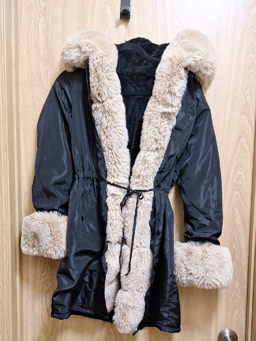 Black Coat with Beige Faux Fur Trim - Women’s Hooded Jacket